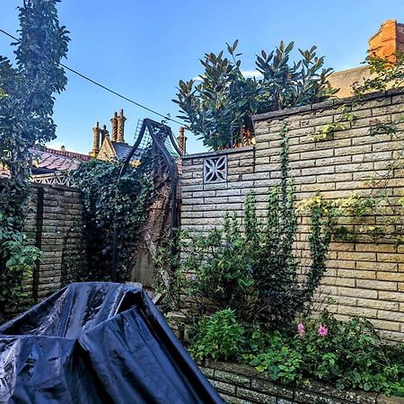 The Old Fire House Villa Thetford Exterior photo